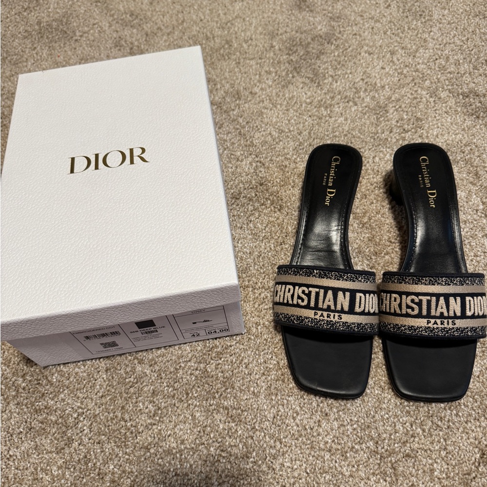 Dior Navy and Tan Women's Sandals